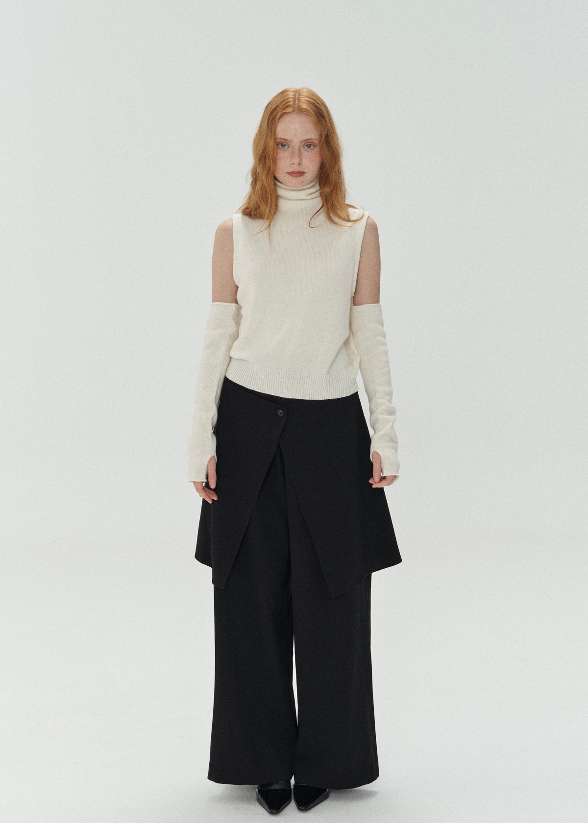 Slit Two-Piece Trousers